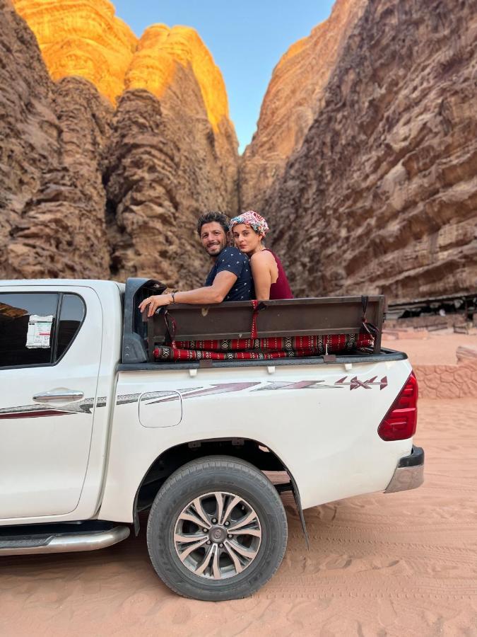 Wadi Rum Sunset Camp Eksteriør bilde