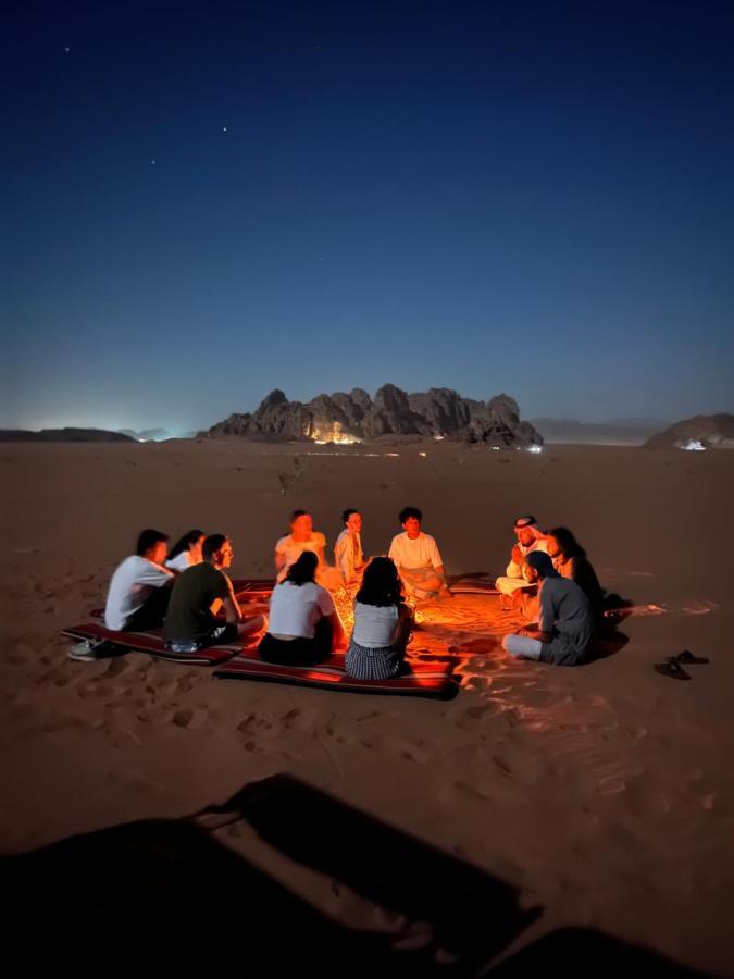Wadi Rum Sunset Camp Eksteriør bilde