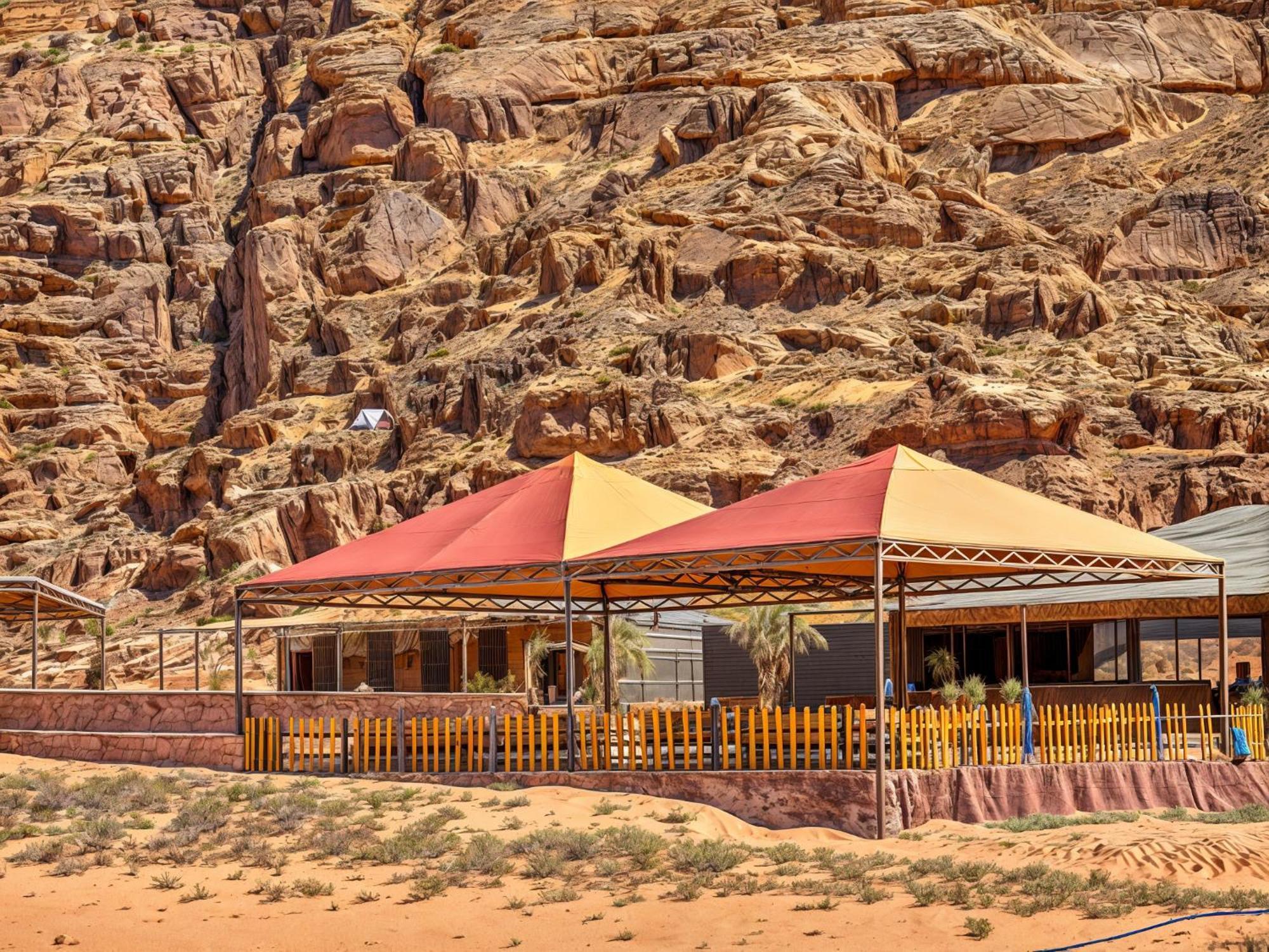 Wadi Rum Sunset Camp Eksteriør bilde